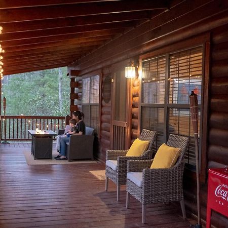 فيلا Three Dog Night - Pet-Friendly Cabin With Hot Tub بلو ريدج المظهر الخارجي الصورة